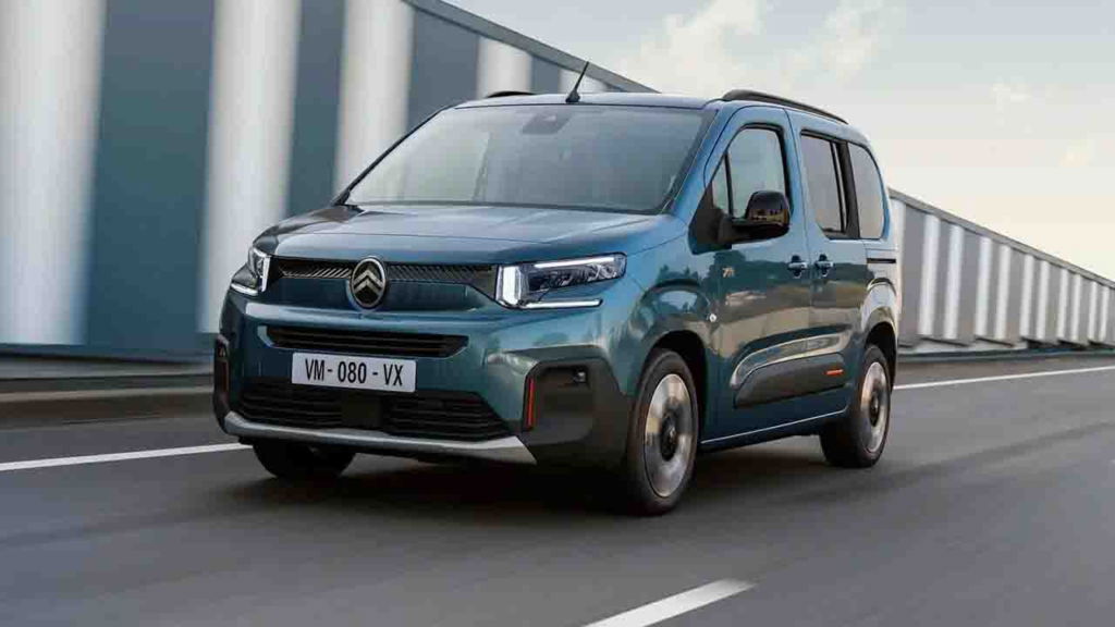 İş Dünyasından Aile Yaşamına, Citroën Berlingo ile Konforu Keşfedin!