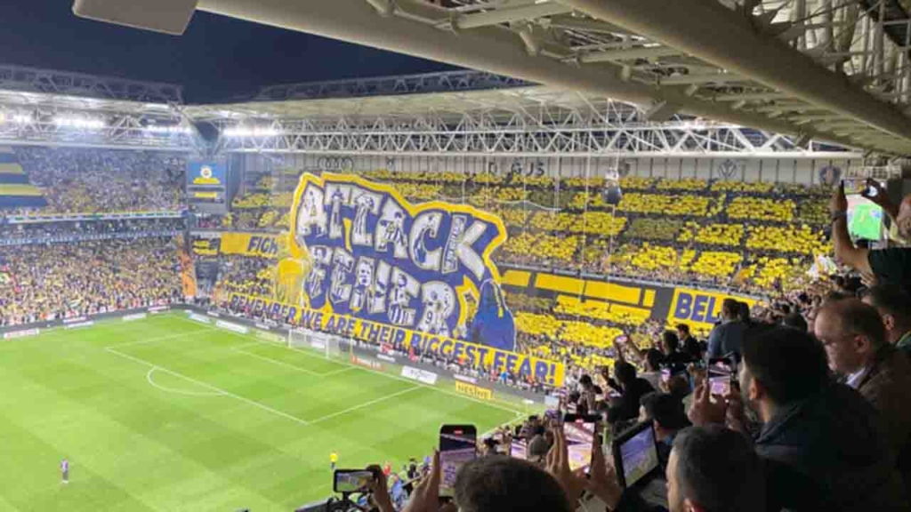 Kadıköy’de Derbi Öncesi Coşku