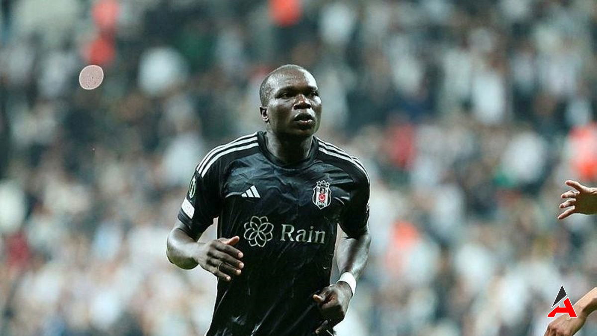 besiktasin-yildizi-aboubakar-super-ligin-yeni-adresinde-hatayspora-transfer-bombasi.jpeg