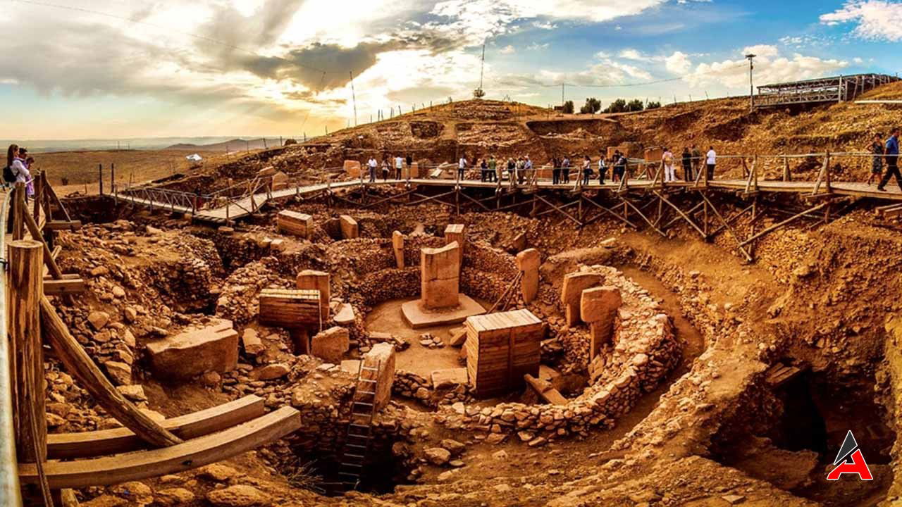 gobeklitepe-kazisi-neden-durduruldu.jpg