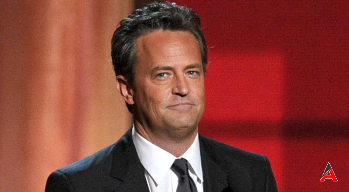 matthew-perry-neden-oldu-4.jpg