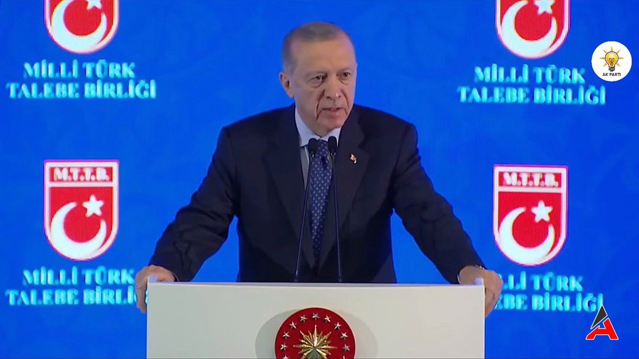 milli-turk-talebe-birligi-genel-kurulunda-konusan-cumhurbaskani-recep-tayyip-erdogan.jpg