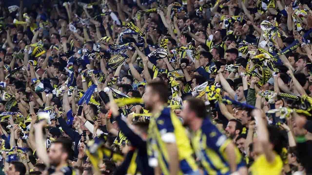 Fenerbahçe'li Taraftarlar