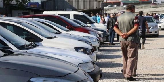 İkinci El Otomobillerde Büyük İndirim Fiyatlar 250 Bin TL’nin Altına Düştü