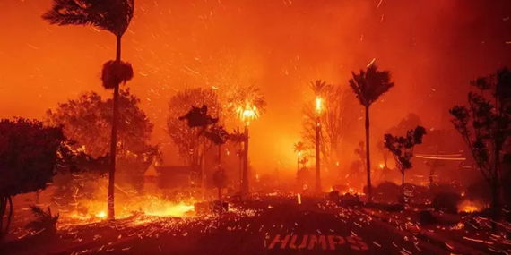 Kaliforniya’da Acil Durum İlan Edildi! Los Angeles’ta Yangın Kabusu Sürüyo